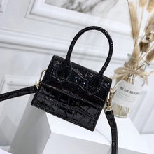 Load image into Gallery viewer, Mini Small Square bag 2020 Fashion New Quality PU Leather Women&#39;s Handbag Crocodile pattern Chain Shoulder Messenger Bags
