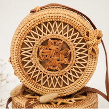 Load image into Gallery viewer, Woven Rattan Bag Round Straw Shoulder Bag Small Beach HandBags Women Summer Hollow Handmade Messenger Crossbody Bags
