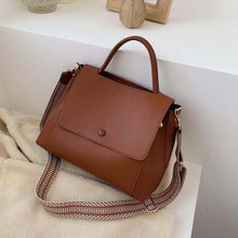 Load image into Gallery viewer, Fashion Simply PU Leather Crossbody Bag For Women 2020 winter Solid Color Shoulder Messenger Bag Lady Chain Travel Small Handbag
