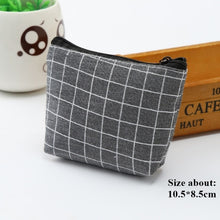 Load image into Gallery viewer, Fashionable Linen Coin Purse with Zipper Closure

